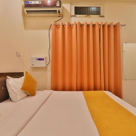 Hotel Ramayan Inn Free Pickup From Ayodhya Dham Junction Exterior photo