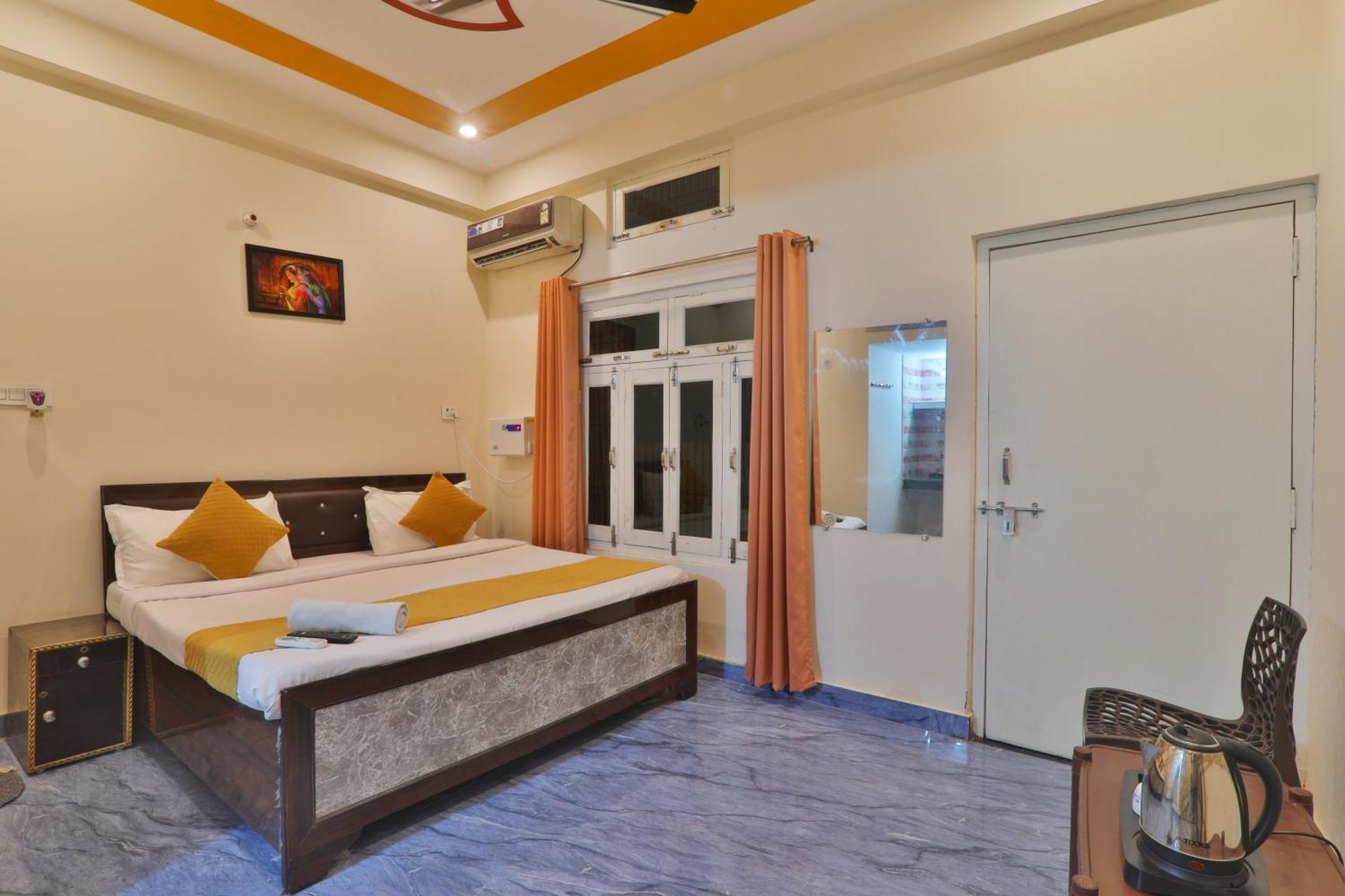 Hotel Ramayan Inn Free Pickup From Ayodhya Dham Junction Exterior photo