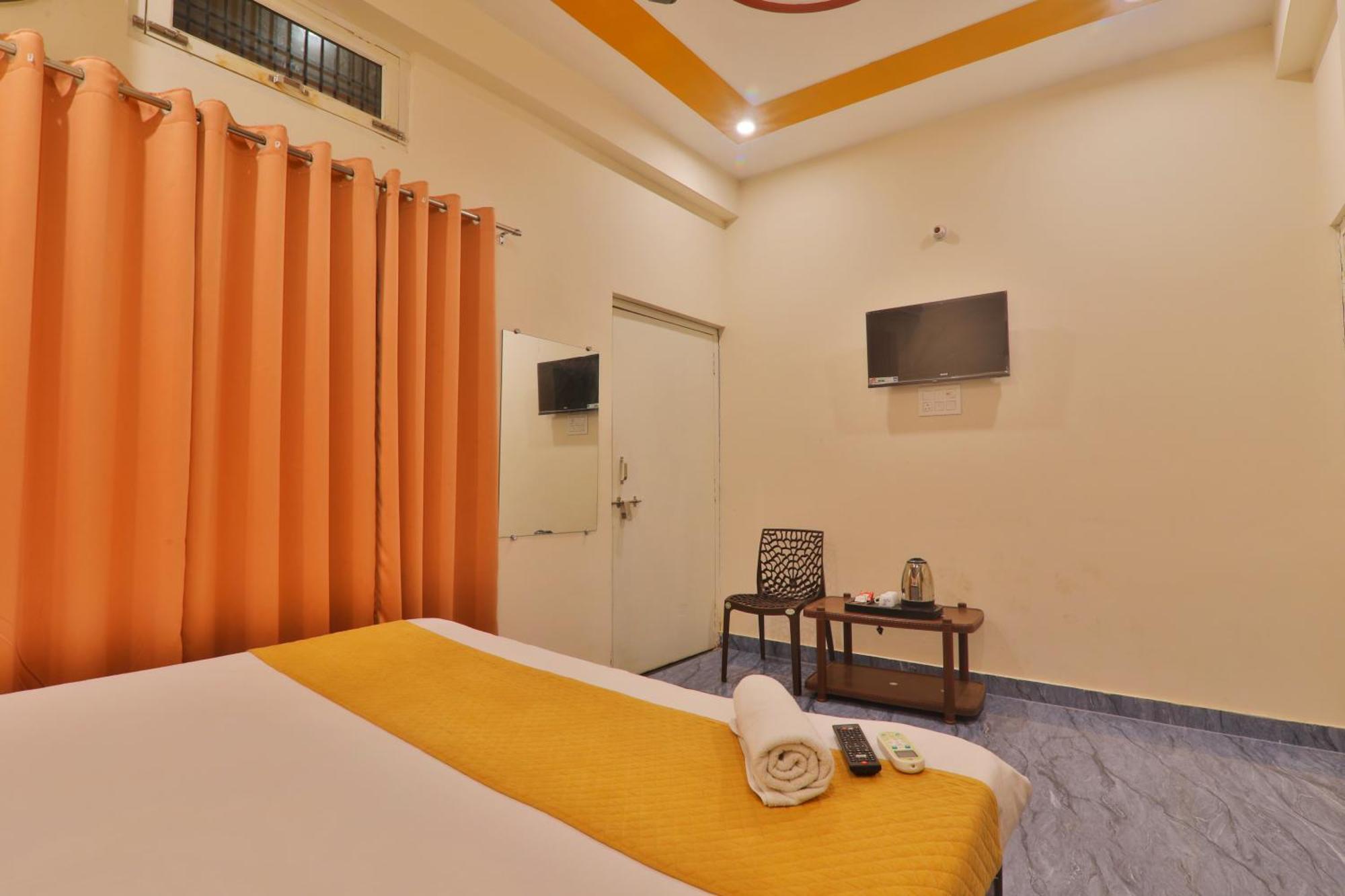 Hotel Ramayan Inn Free Pickup From Ayodhya Dham Junction Exterior photo