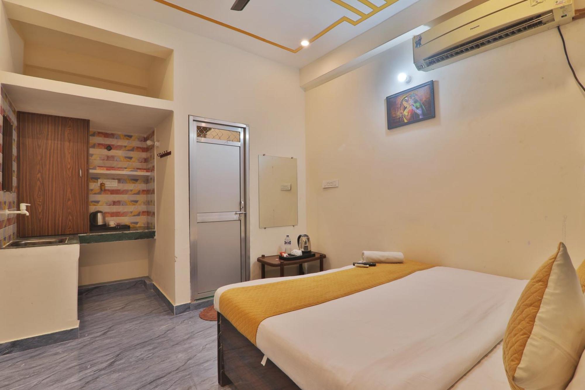 Hotel Ramayan Inn Free Pickup From Ayodhya Dham Junction Exterior photo