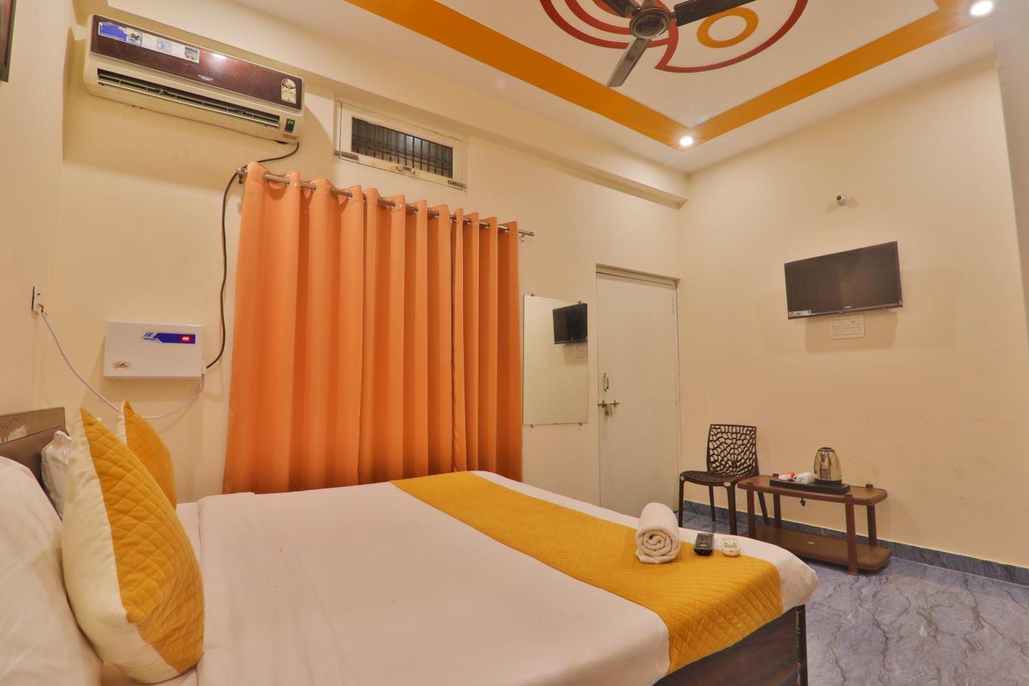 Hotel Ramayan Inn Free Pickup From Ayodhya Dham Junction Exterior photo