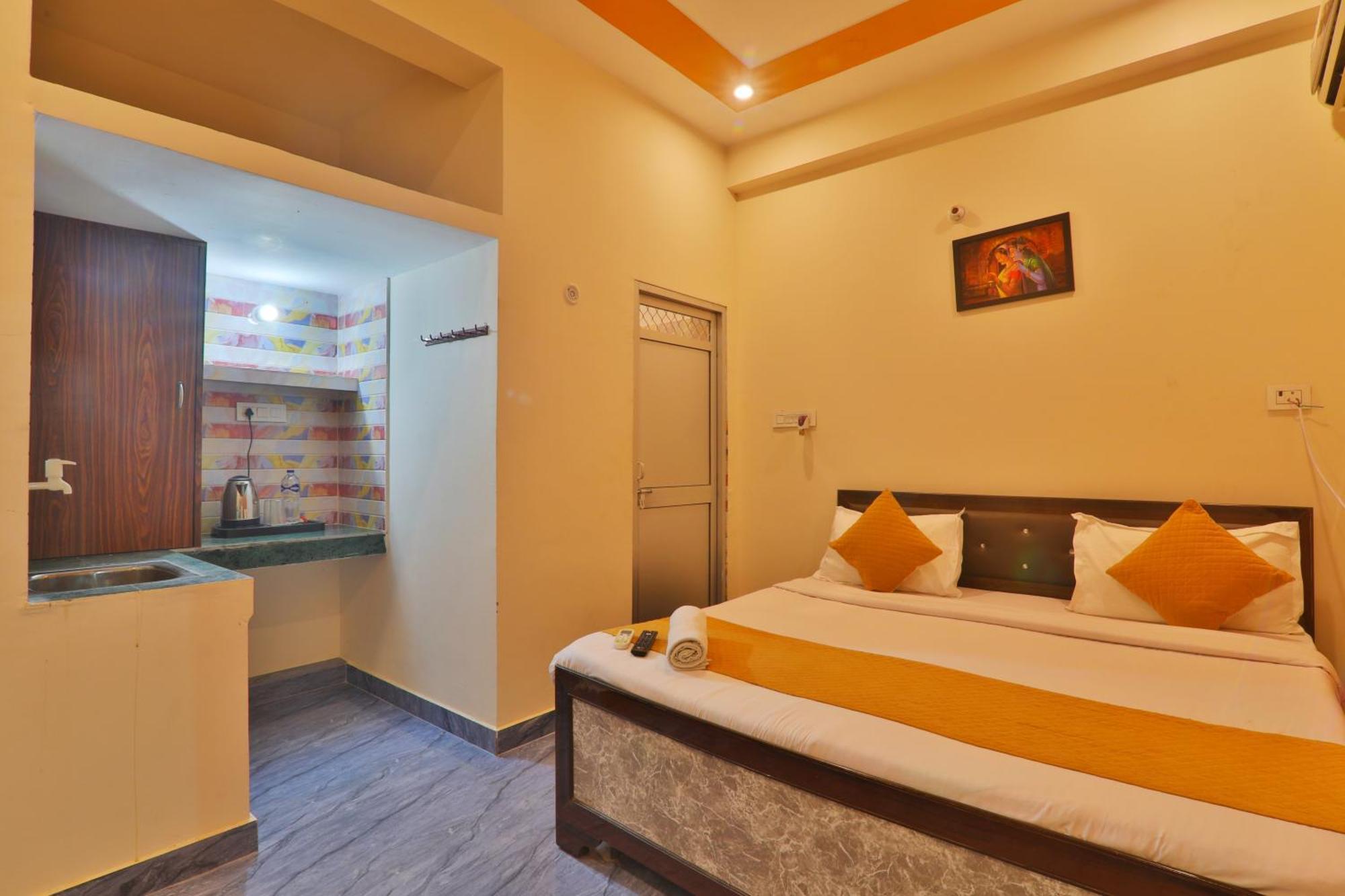 Hotel Ramayan Inn Free Pickup From Ayodhya Dham Junction Exterior photo
